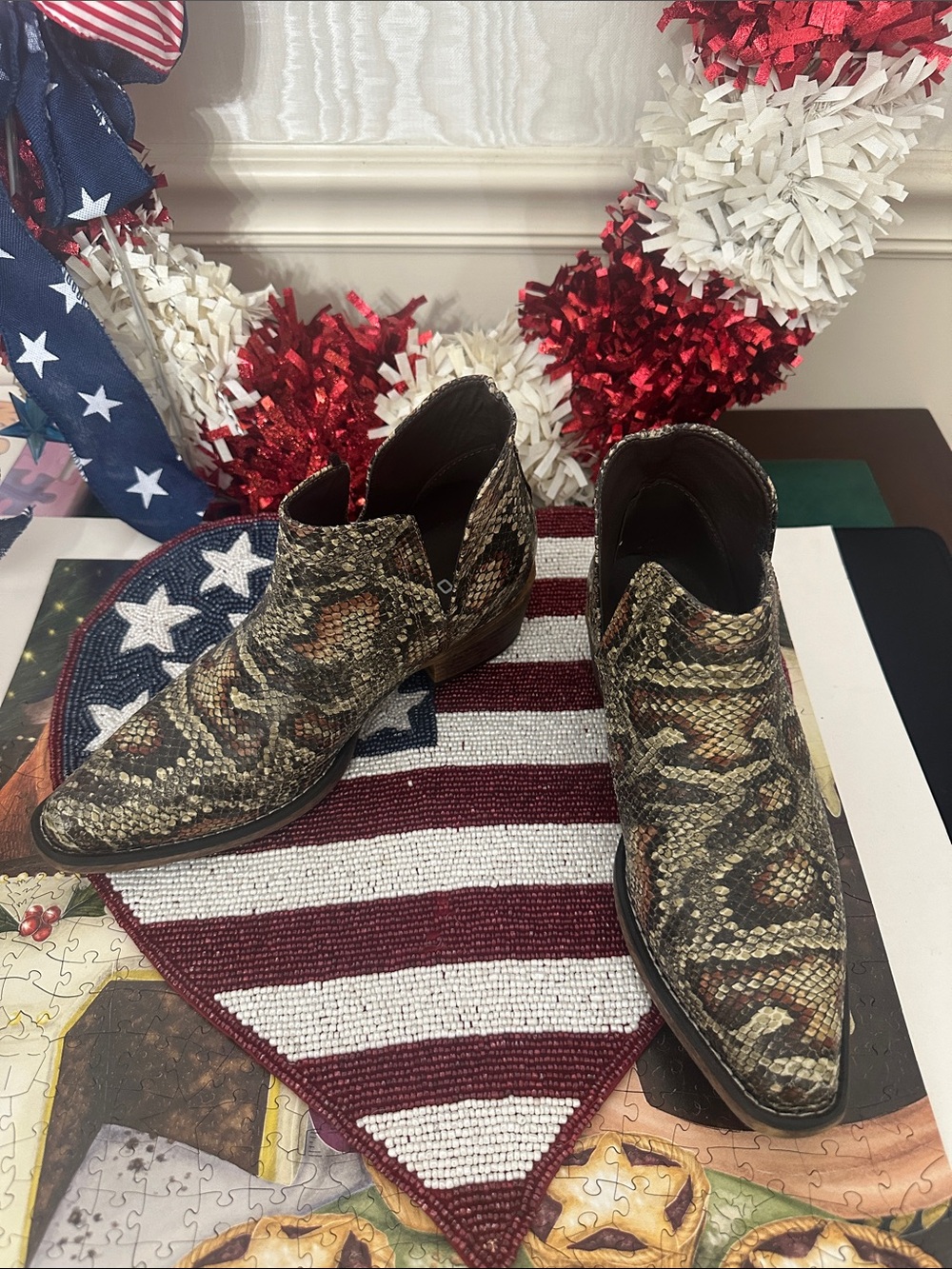 Roper Snake-Print Western Chelsea Boots - Brown & Tan